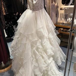Mori Lee White Layered Ruffled Ball Gown Wedding Dress